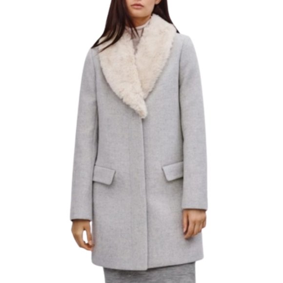 Aritzia Jackets & Blazers - Aritzia Wilfred Seine wool fur collar coat Sz/ XXS